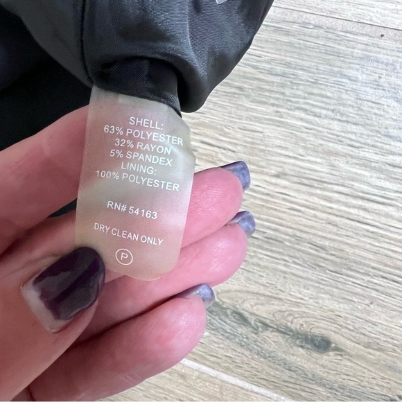 Calvin Klein Skirt Swing Size 14 Lined Business Fit Flare Black Plus Suit - Picture 9 of 13